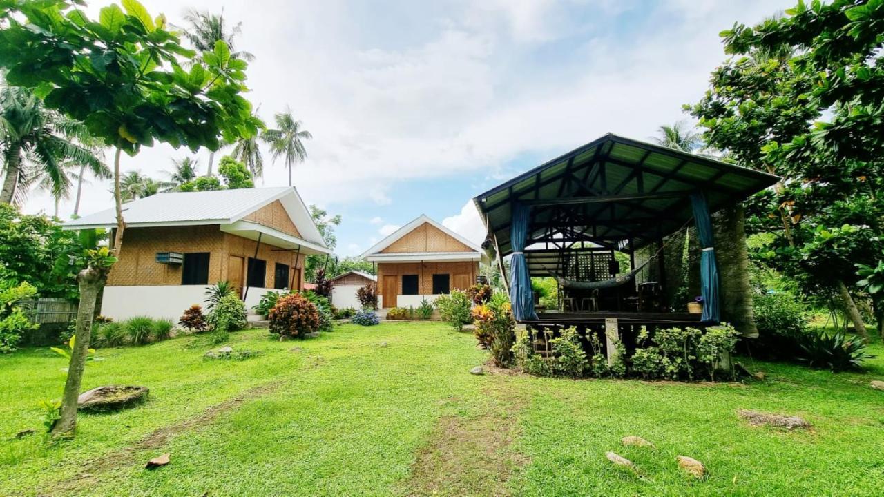 Bahandi Beach Lodge Mambajao Exterior foto